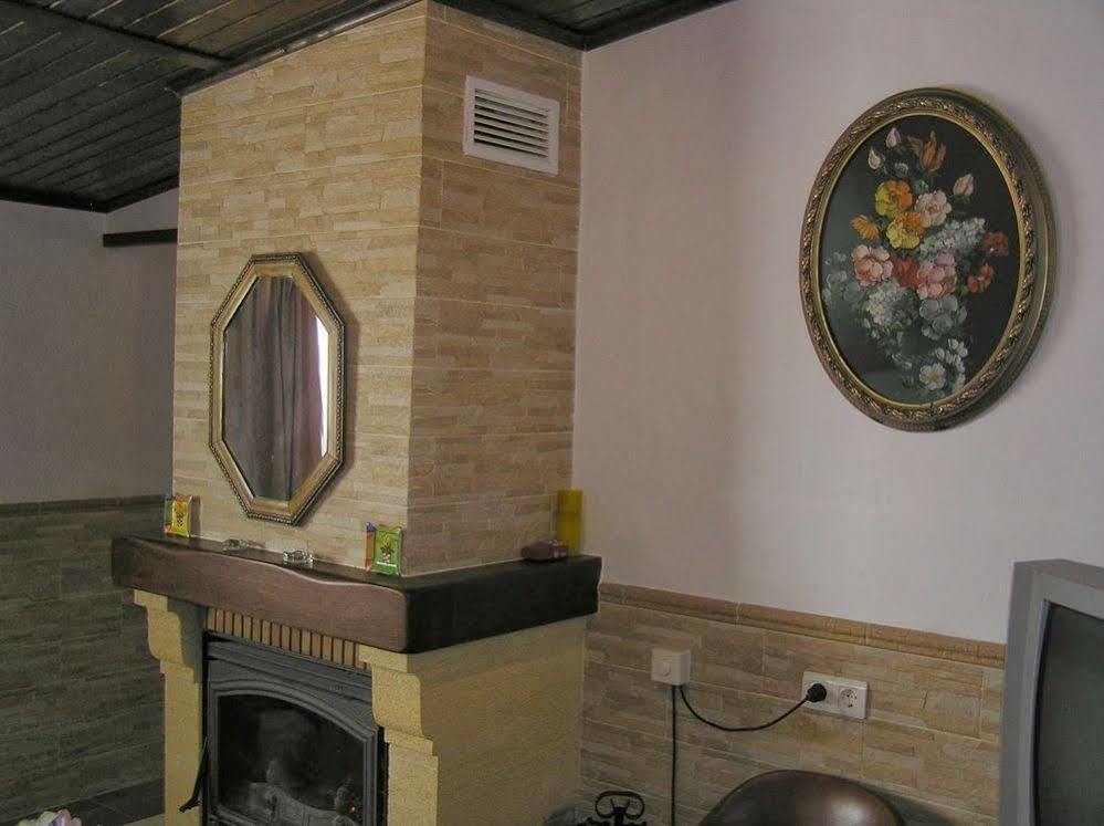 Casa Pepita Villa Cacin Exterior photo